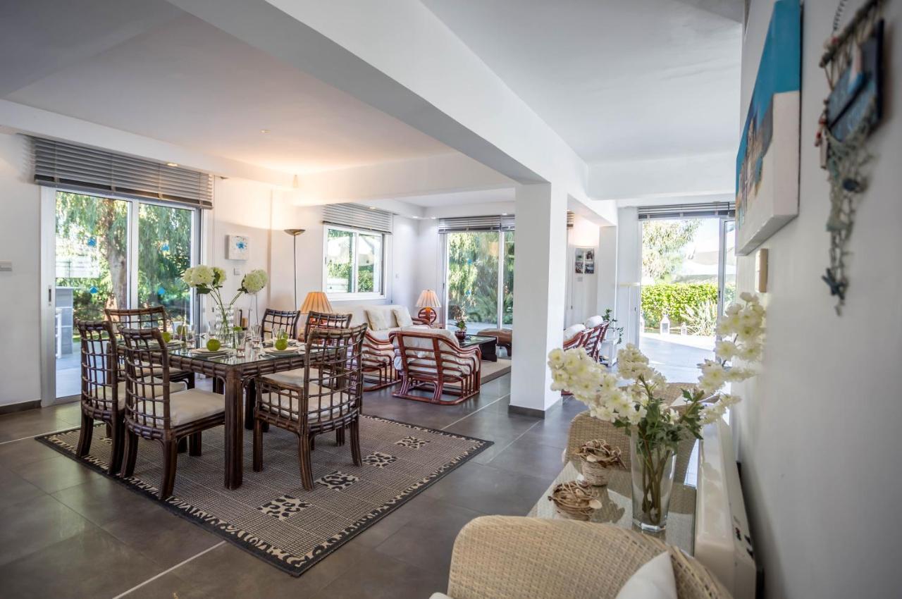 Villa Hibiscus Protaras Exteriör bild