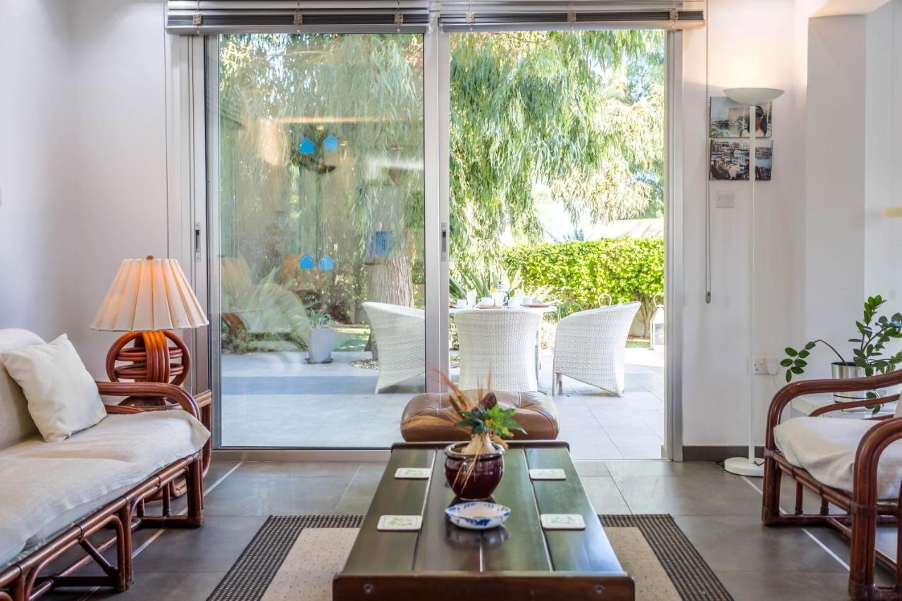 Villa Hibiscus Protaras Exteriör bild
