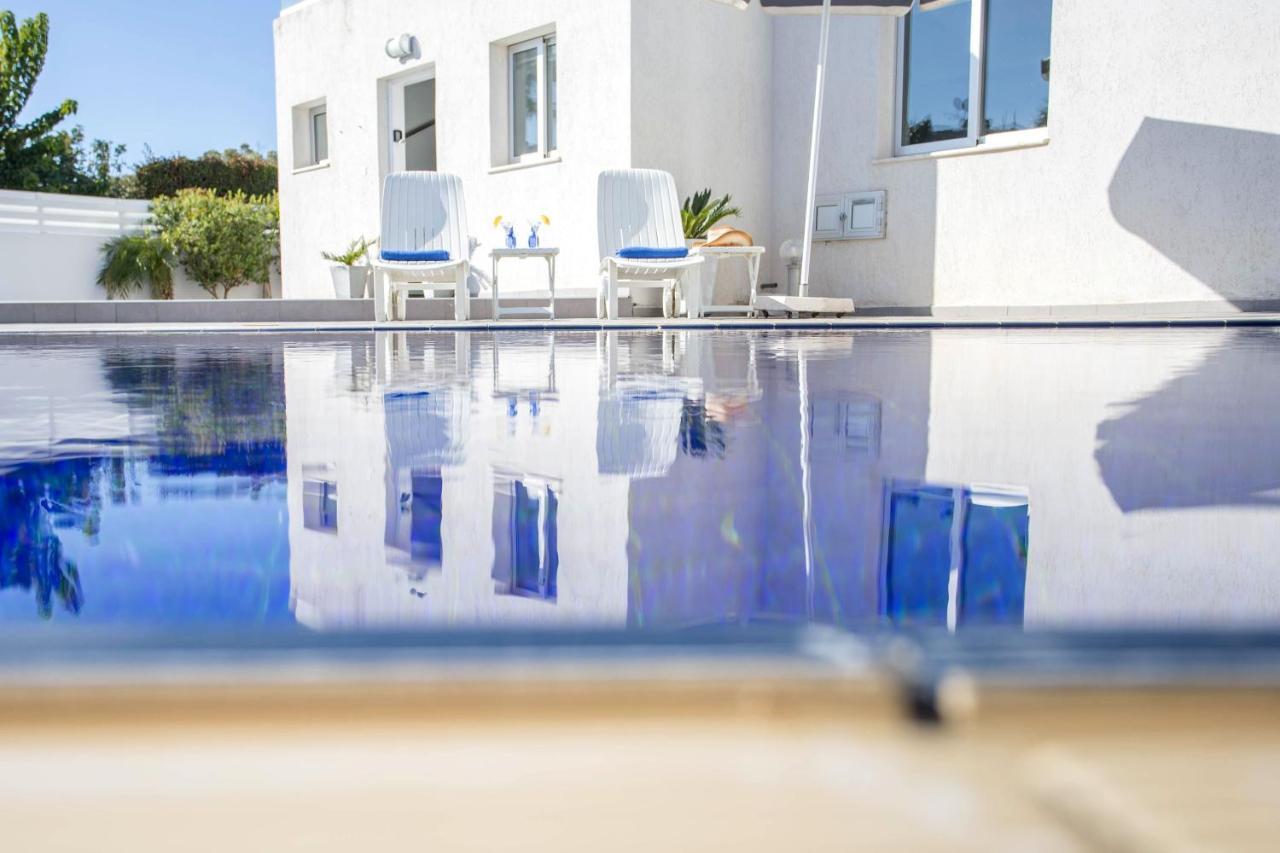 Villa Hibiscus Protaras Exteriör bild
